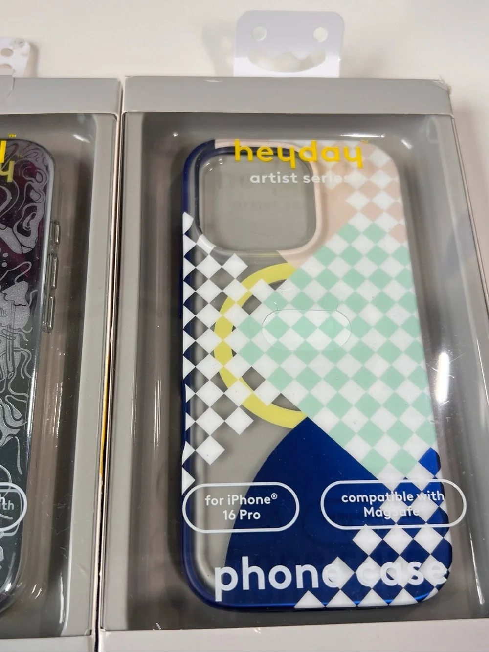Bundle of 2 NWT heyday iPhone 16 Pro Cases MagSafe Butterfly Checkered